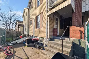 201 Comrie Ave, Braddock, PA 15104 - Photo 18
