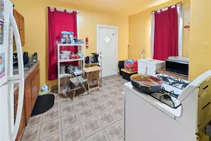 201 Comrie Ave, Braddock, PA 15104 - Photo 8