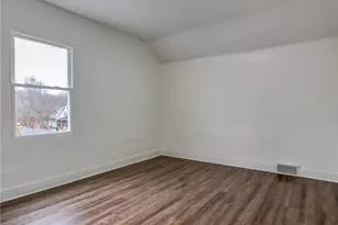 1702 McMinn St, Aliquippa, PA 15001 - Photo 20