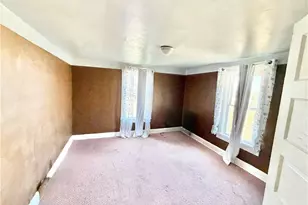 87 Delaware Ave, Uniontown, PA 15401 - Photo 10