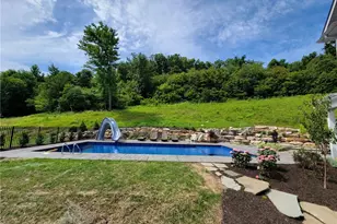 1174 Lauralynn Dr, Unity Township, PA 15650 - Photo 2