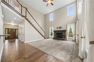 1174 Lauralynn Dr, Unity Township, PA 15650 - Photo 8
