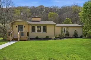 1165 Gypsy Glen Rd, Brighton Township, PA 15009 - Photo 2