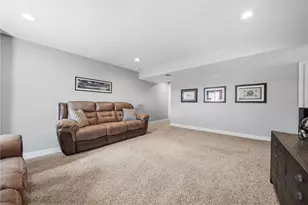 304 Sunrise Dr, Collier Township, PA 15106 - Photo 40