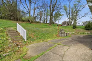 213 Center St, Monroeville, PA 15146 - Photo 44