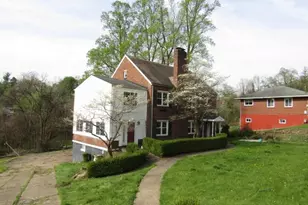 130 Orchard Dr, Pittsburgh, PA 15235 - Photo 2