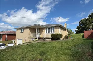 16 Jackson Dr, Monessen, PA 15062 - Photo 2