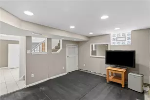 2805 Philadelphia Ave, Pittsburgh, PA 15216 - Photo 34