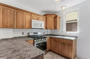 2805 Philadelphia Ave, Pittsburgh, PA 15216 - Photo 16