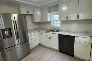 293 Greenlee Rd, Pittsburgh, PA 15227 - Photo 8