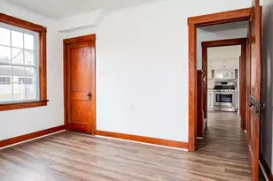 1818 VanBuren St, Aliquippa, PA 15001 - Photo 14