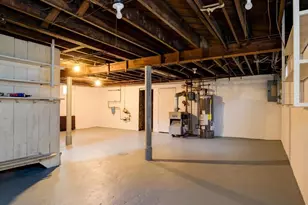 1818 VanBuren St, Aliquippa, PA 15001 - Photo 26