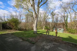 304 Millport Rd, West Mifflin, PA 15122 - Photo 18