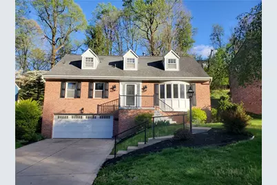 215 Black Oak Dr, Scott Township, PA 15220 - Photo 1