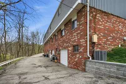 3801 Hilpert St, Pittsburgh, PA 15227 - Photo 6
