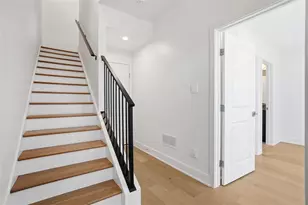 4312 Summit St, Pittsburgh, PA 15201 - Photo 6
