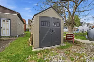 106 Castner Ave, Donora, PA 15033 - Photo 36