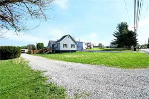 485 Wendel Rd, Hempfield Township, PA 15642 - Photo 4