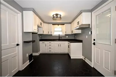 485 Wendel Rd, Hempfield Township, PA 15642 - Photo 8