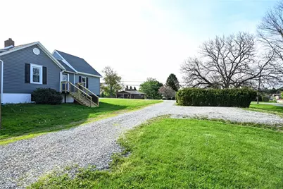 485 Wendel Rd, Hempfield Township, PA 15642 - Photo 2