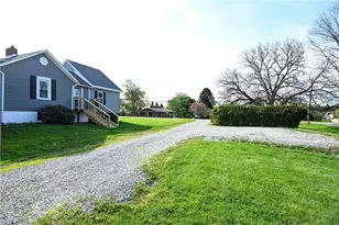 485 Wendel Rd, Hempfield Township, PA 15642 - Photo 2