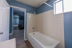 222 Clifton Ave, Pittsburgh, PA 15215 - Photo 10
