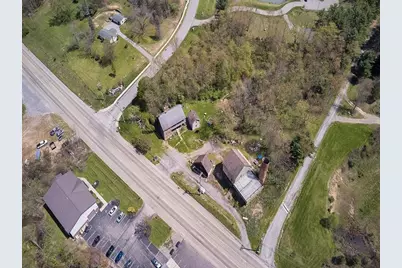 333 Perry Highway, Lancaster Township, PA 16037 - Photo 28
