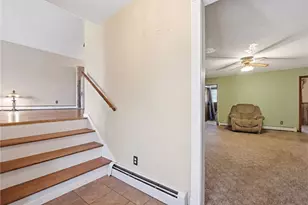 6 Manorview, Greenville Boro, PA 16125 - Photo 2