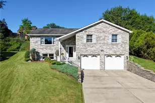 209 Falcon Ridge Dr, New Kensington, PA 15068 - Photo 1