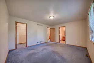 209 Falcon Ridge Dr, New Kensington, PA 15068 - Photo 12