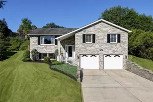 209 Falcon Ridge Dr, New Kensington, PA 15068 - Photo 1