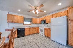 209 Falcon Ridge Dr, New Kensington, PA 15068 - Photo 8