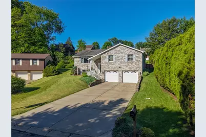 209 Falcon Ridge Drive, New Kensington, PA 15068 - Photo 2