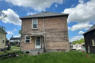 306 4th St, Monessen, PA 15062 - Photo 4