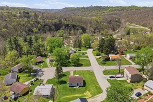 101 Dolomite Dr, Monroeville, PA 15146 - Photo 32