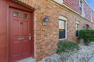 1280 Pennsbury Blvd Blvd, Pittsburgh, PA 15205 - Photo 2