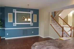 325 Broadstone Dr, Adams Township, PA 16046 - Photo 6