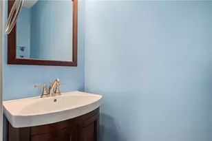 121 Tiffany Ridge Dr, Moon/Crescent Twp, PA 15108 - Photo 12
