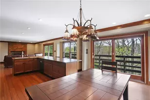 208 Parliament Dr, Moon/Crescent Twp, PA 15108 - Photo 14