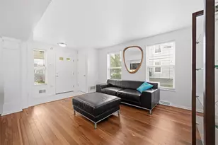 215 N Winebiddle St, Pittsburgh, PA 15224 - Photo 8