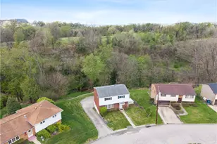 1669 Galeton Dr, Verona, PA 15147 - Photo 4
