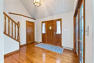 115 Stettler Dr, Jefferson Hills, PA 15025 - Photo 4
