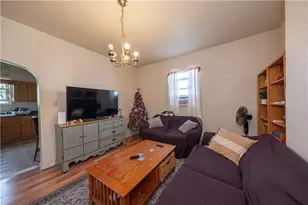 2515 Allequippa St, Pittsburgh, PA 15213 - Photo 2