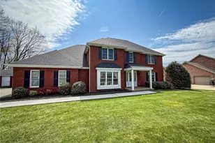 213 Seminole Trail, Center Township, PA 16001 - Photo 2