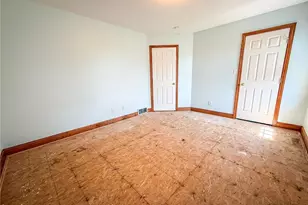 213 Seminole Trail, Center Township, PA 16001 - Photo 34