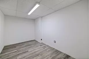6577 Rosemoor St, Pittsburgh, PA 15217 - Photo 38