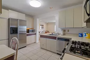 6577 Rosemoor St, Pittsburgh, PA 15217 - Photo 20