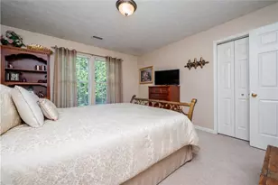 120 Walnut Cir, Elizabeth Twp/Boro, PA 15037 - Photo 32
