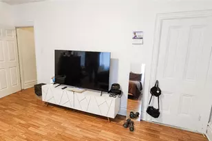227 9th St, Pittsburgh, PA 15215 - Photo 8