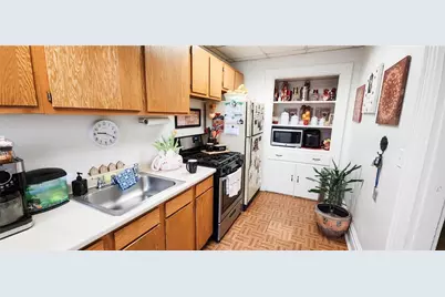 227 9th St, Pittsburgh, PA 15215 - Photo 16